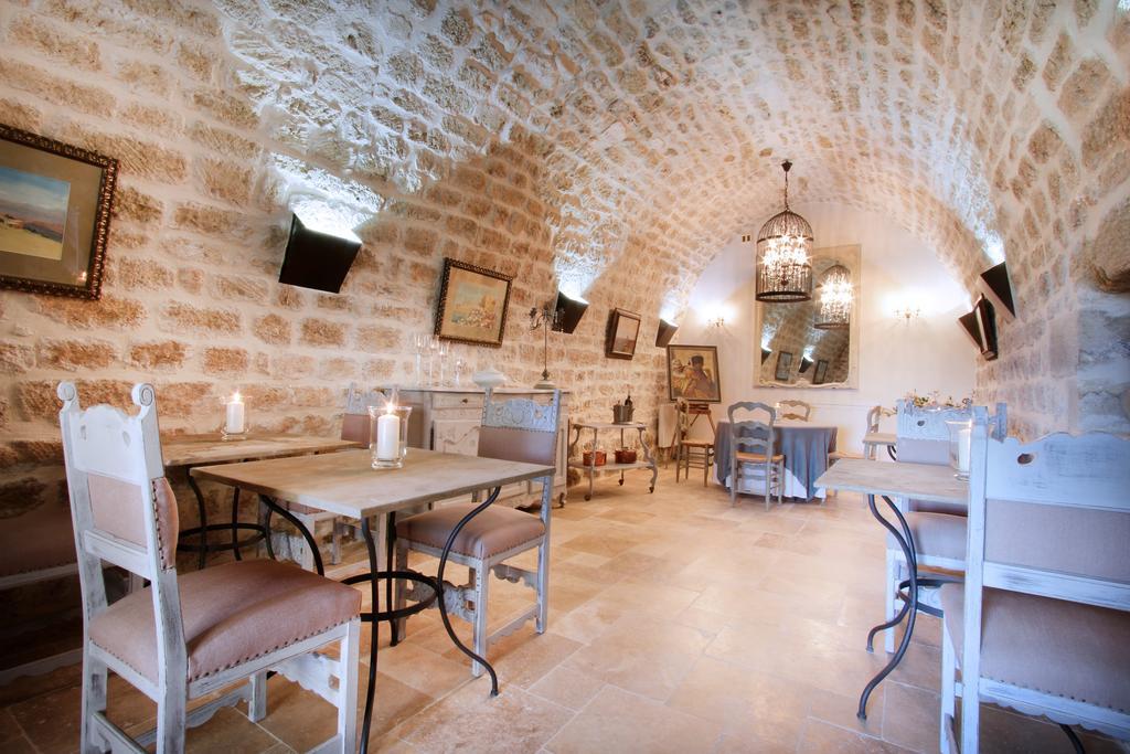 Вилла La Bastide Du Tinal Менерб Экстерьер фото